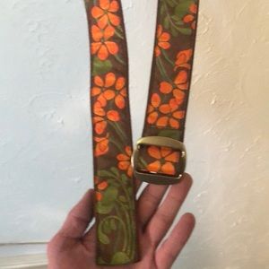 Bison Design woman’s belt, small, brand new